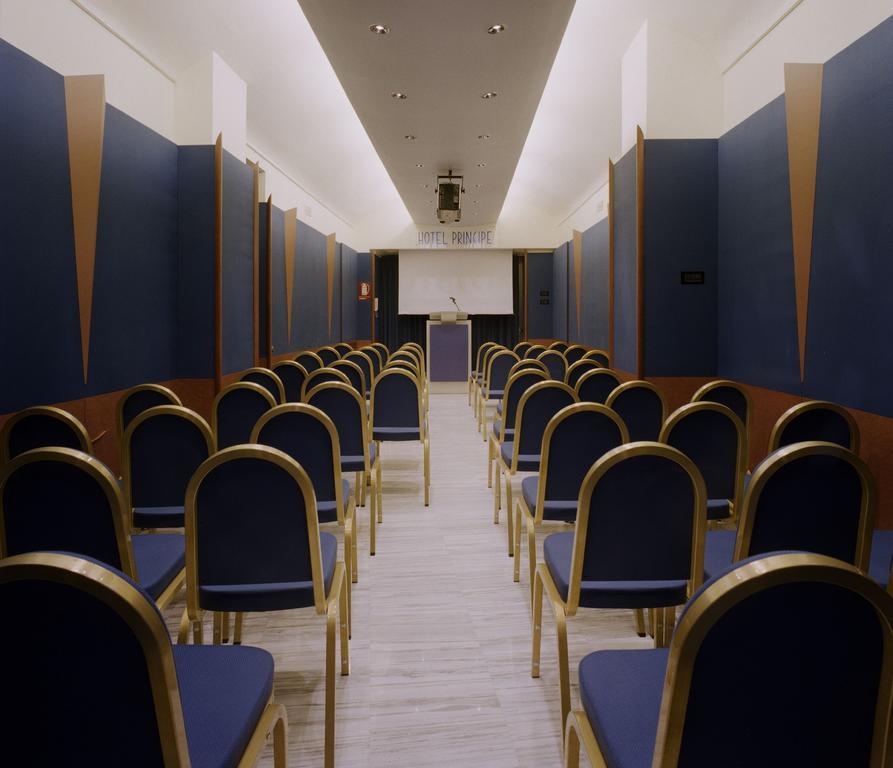 Phi Hotel Principe Cuneo Buitenkant foto